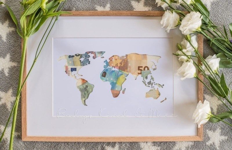 Geldgeschenk mit Weltkarte-Passepartout